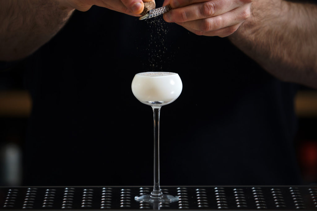 brandy alexander cocktail